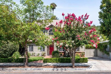 22047 Viscanio Rd, Woodland Hills, CA 91364 - photo 3