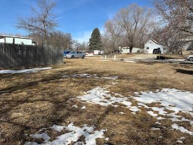 95 5th St, Windom, MN 56101 - photo 3