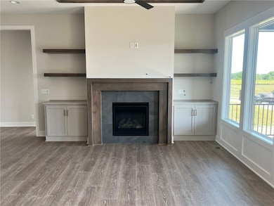 1507 SW Arbor Park Dr, Lee's Summit, MO 64082 - photo 5