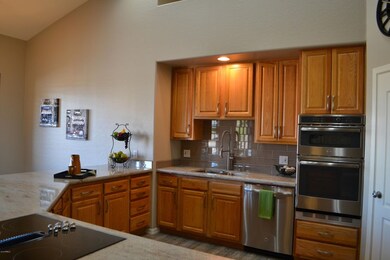 10742 E Hillview St, Mesa, AZ 85207 - photo 6