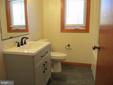 24244 Half Pone Point Rd, Hollywood, MD 20636 - photo 5