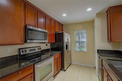 10917 Brickside Ct, Riverview, FL 33579 - photo 4