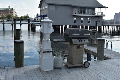 421 W Bute St unit 203, Norfolk, VA 23510 - photo 7