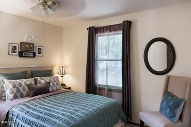 126 Hillcrest Dr, Lords Valley, PA 18428 - photo 5