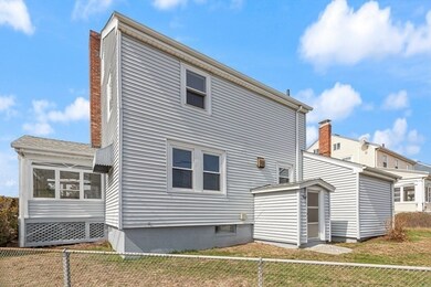 200 Spring St, West Roxbury, MA 02132 - photo 4