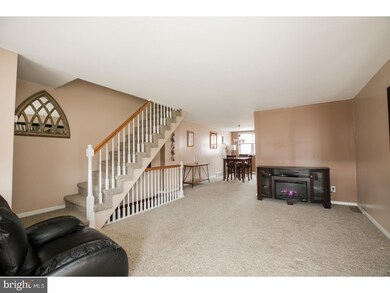 661 Rively Ave, Glenolden, PA 19036 - photo 3