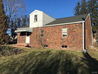 185 Claremont Ave, Tamaqua, PA 18252 - photo 2