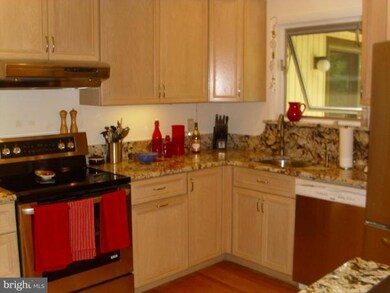 4428 Cobalt Dr, Harwood, MD 20776 - photo 2