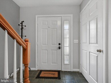 4014 Parkside Ct, Mount Joy, PA 17552 - photo 5