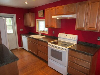 408 Long Shores Dr, Barrington, NH 03825 - photo 4