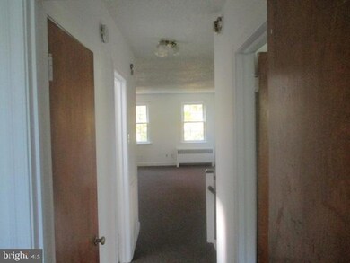 33 Elberon Ave unit 2, Lansdowne, PA 19050 - photo 6