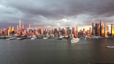 875 Boulevard E unit 6, Weehawken, NJ 07086 - photo 3