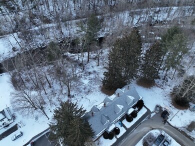 19-21 Grove St, Hardwick, MA 01037 - photo 2