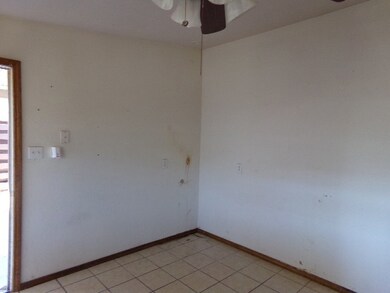 2406 Duran Ave, Alamogordo, NM 88310 - photo 5