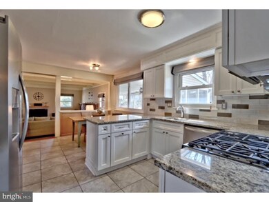 708 Cornwallis Dr, Mount Laurel, NJ 08054 - photo 3