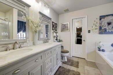 Ensuite primary bathroom