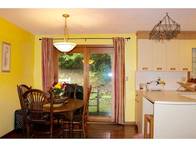 29 Birchwood Dr unit 29, Milford, NH 03055 - photo 3