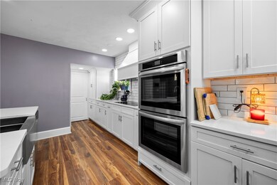 858 Allison Ave, Lorain, OH 44052 - photo 7