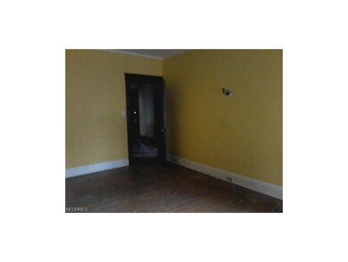 15850 Terrace Rd, Cleveland, OH 44112 - photo 6