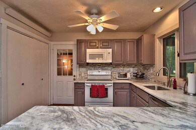 161 Winding Hill Rd, Pocono Pines, PA 18350 - photo 6