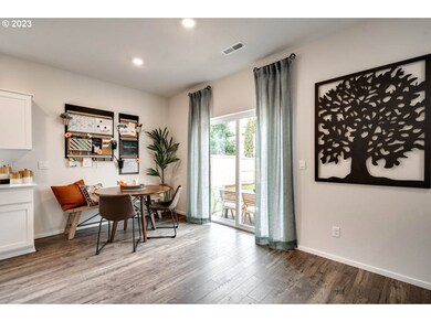 2247 30th Place, Springfield, OR 97477 - photo 7