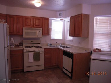 5004 Holmes Dr, Farmington, NM 87402 - photo 5