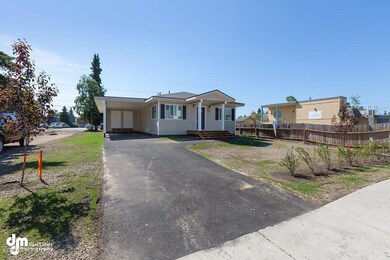 Exterior Front MS_82795-SMALL