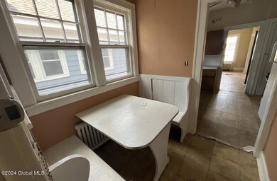 902 Park Ave, Albany, NY 12208 - photo 6