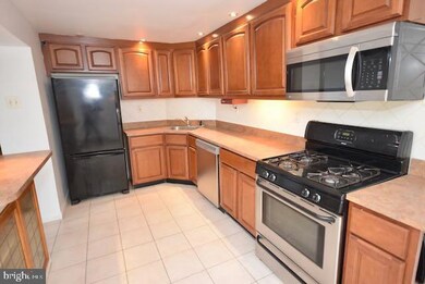 56 Blanchard Rd, Drexel Hill, PA 19026 - photo 6