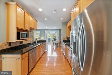 25856 Commons Square, Chantilly, VA 20152 - photo 7