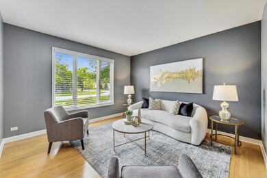 4401 Crescent Ln, Glenview, IL 60026 - photo 6