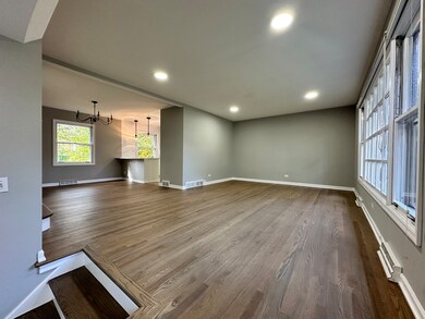 400 E Allison St, Elmhurst, IL 60126 - photo 2