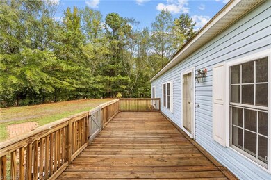 4275 Waynick Meadow Rd, Asheboro, NC 27205 - photo 2