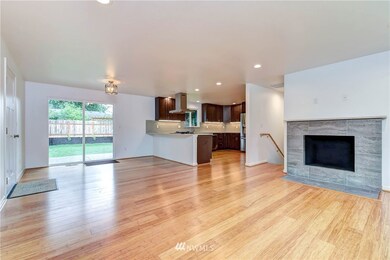 8627 224th St SW, Edmonds, WA 98026 - photo 5