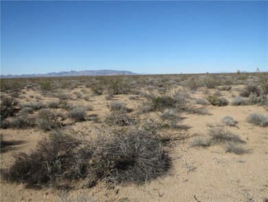 00 E Red Cloud Dr, Yucca, AZ 86438 - photo 7