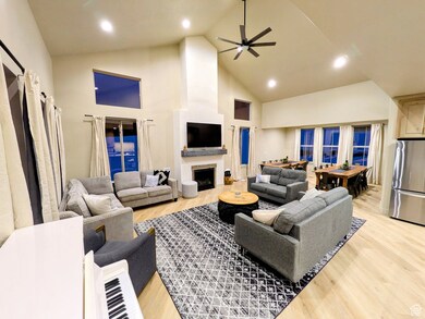 251 N Summit Dr, Beaver, UT 84713 - photo 6