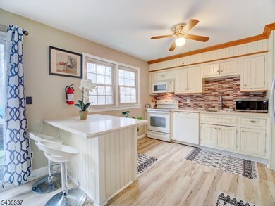 10 Hemlock Dr, Franklin, NJ 07416 - photo 5