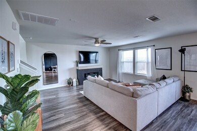 17862 Planted Orchard Dr, Hockley, TX 77447 - photo 4