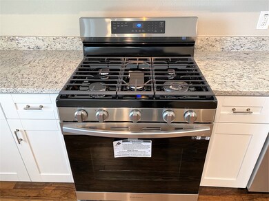 1139 Walling St, Houston, TX 77009 - photo 4