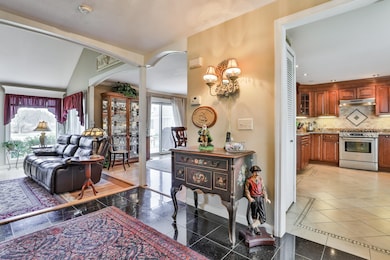 69 Walden Pond Dr, Nashua, NH 03064 - photo 3