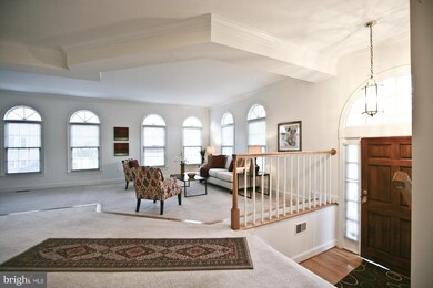 3901 Barcroft Mews Ct, Falls Church, VA 22041 - photo 5