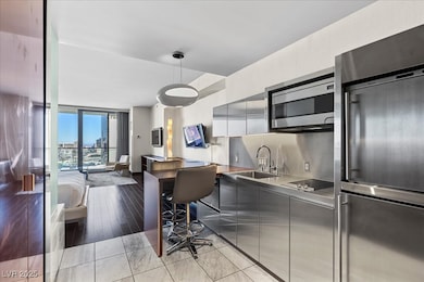 4381 W Flamingo Rd unit 17310, Las Vegas, NV 89103 - photo 3