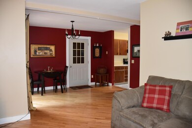 6 Dining area