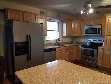 112 Charlie Brown Rd, Burnsville, NC 28714 - photo 6