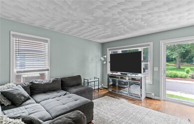 83 Brush Rd, Providence, RI 02909 - photo 2