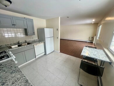 37 Fernview Ave unit 8, North Andover, MA 01845 - photo 4