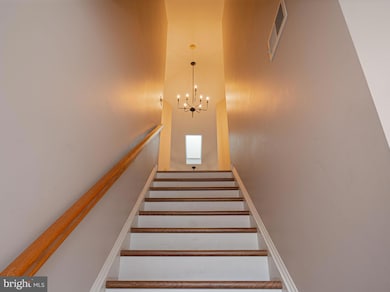 3217 Garfield Ave unit E, Reading, PA 19605 - photo 5