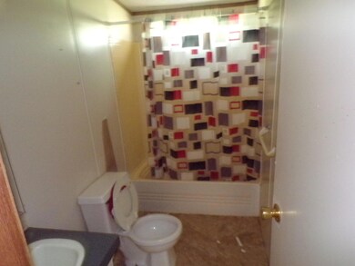 200 Perkins Dr, Burnside, KY 42519 - photo 2