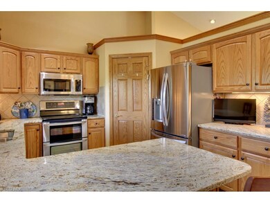 This amazing kitchen offers great updates includin