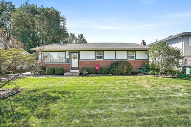 1293 Kildale Square N, Columbus, OH 43229 - photo 2